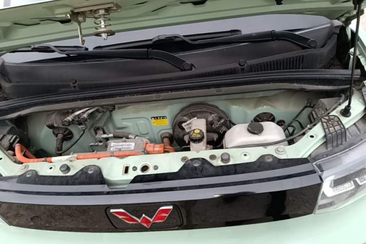 Used Wuling Hongguang MINIEV 2022 Macaron Premium Model – Lithium Iron Phosphate Engine Bay