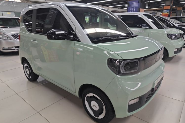 Used Wuling Hongguang MINIEV 2022 Macaron Premium Model – Lithium Iron Phosphate Exterior 1