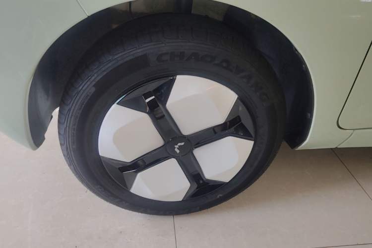 Used Wuling Hongguang MINIEV 2022 Macaron Premium Model – Lithium Iron Phosphate Exterior 2