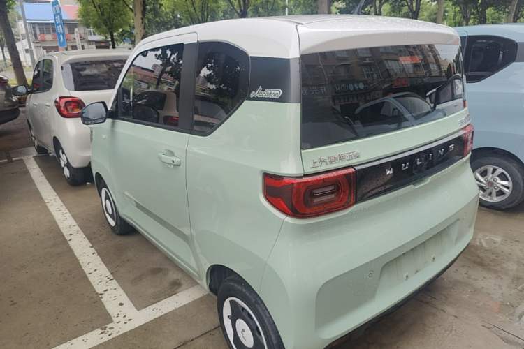 Used Wuling Hongguang MINIEV 2022 Macaron Premium Model – Lithium Iron Phosphate Exterior 2