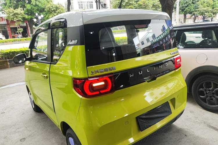 Used Wuling Hongguang MINIEV 2022 Macaron-Color Edition Lithium Iron Phosphate Exterior 2