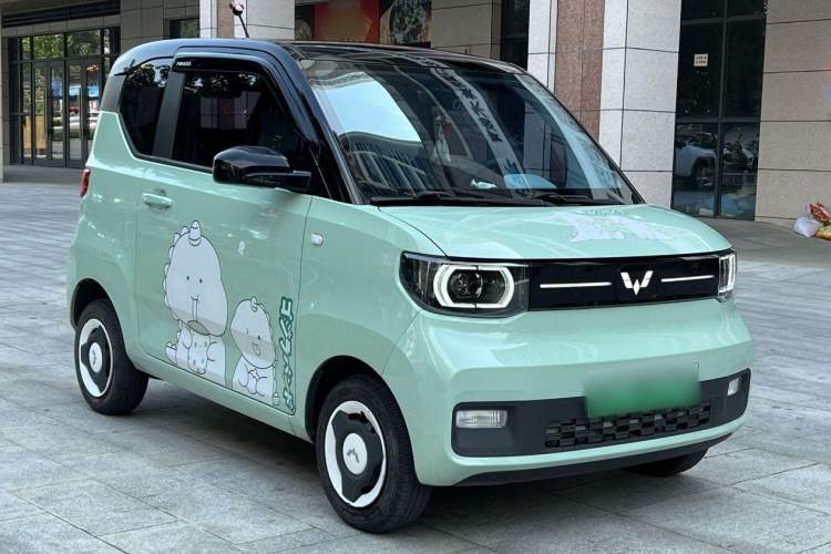 Used Wuling Hongguang MINIEV 2022 Macaron Premium Model – Lithium Iron Phosphate Exterior 2