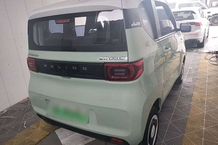 Used Wuling Hongguang MINIEV 2022 Macaron Fashion Edition Lithium-Nickel-Cobalt-Alpha-oxide Exterior 3