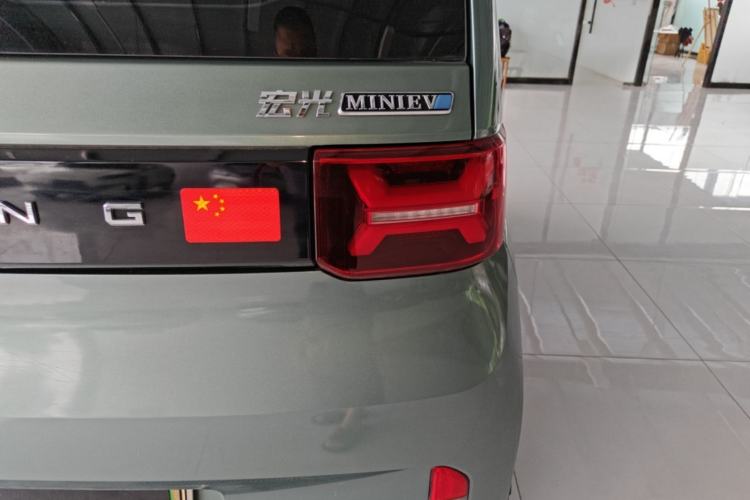 Used Wuling Hongguang MINIEV 2022 GAMEBOY 200km Play Edition with Lithium Iron Phosphate Exterior 3