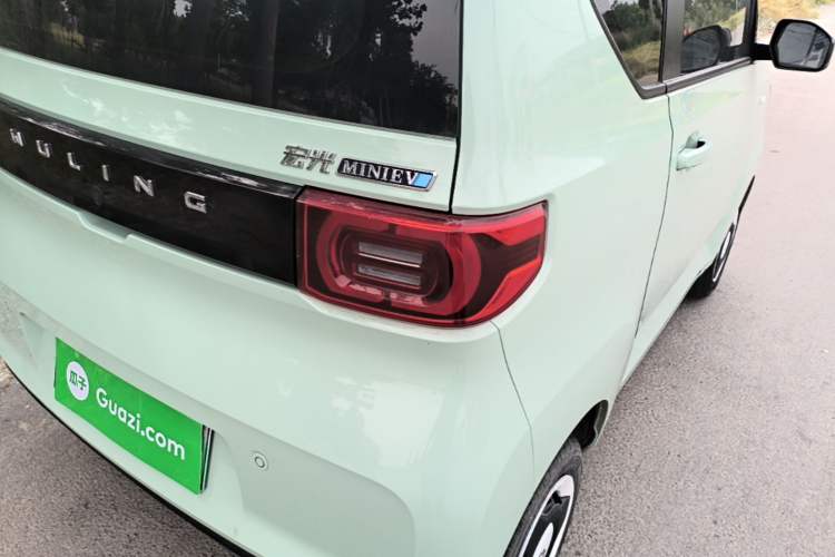 Used Wuling Hongguang MINIEV 2022 Macaron Premium Model – Lithium Iron Phosphate Exterior 3