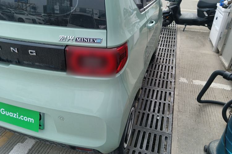 Used Wuling Hongguang MINIEV 2022 Macaron Premium Model – Lithium Iron Phosphate Exterior 3