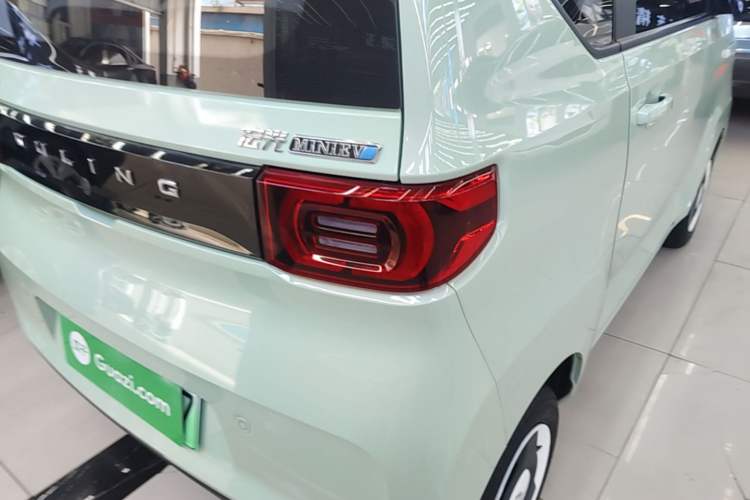 Used Wuling Hongguang MINIEV 2022 Macaron Premium Model – Lithium Iron Phosphate Exterior 3