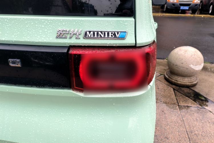 Used Wuling Hongguang MINIEV 2022 Macaron Fashion Model Lithium Iron Phosphate Exterior 3