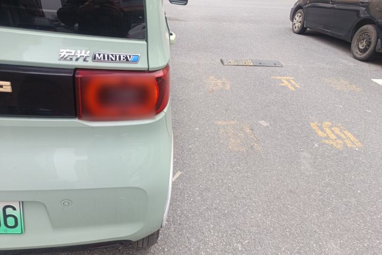 Used Wuling Hongguang MINIEV 2022 Macaron Premium Model – Lithium Iron Phosphate Exterior 3