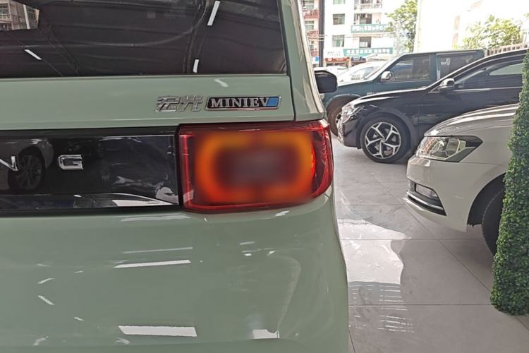 Used Wuling Hongguang MINIEV 2022 Macaron Premium Model – Lithium Iron Phosphate Exterior 3