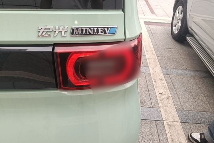 Used Wuling Hongguang MINIEV 2022 Macaron Premium Model – Lithium Ternary Battery Exterior 3