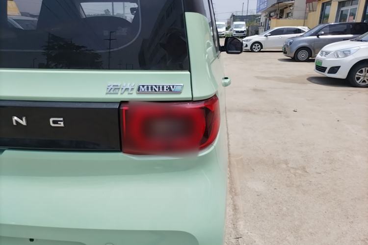 Used Wuling Hongguang MINIEV 2022 Macaron Premium Model – Lithium Iron Phosphate Exterior 3