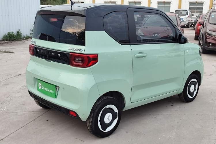 Used Wuling Hongguang MINIEV 2022 Macaron Fashion Edition Lithium-Nickel-Cobalt-Alpha-oxide Exterior 4