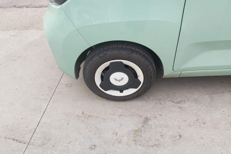 Used Wuling Hongguang MINIEV 2022 Macaron Premium Model – Lithium Iron Phosphate Exterior 4