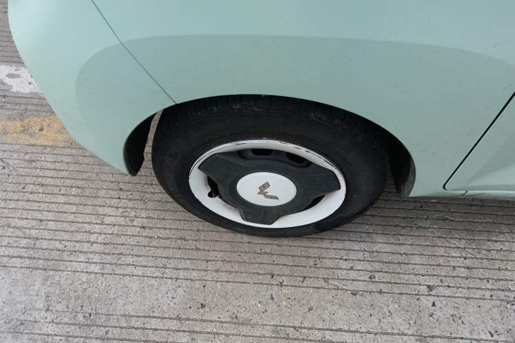 Used Wuling Hongguang MINIEV 2022 Macaron Premium Model – Lithium Iron Phosphate Exterior 4