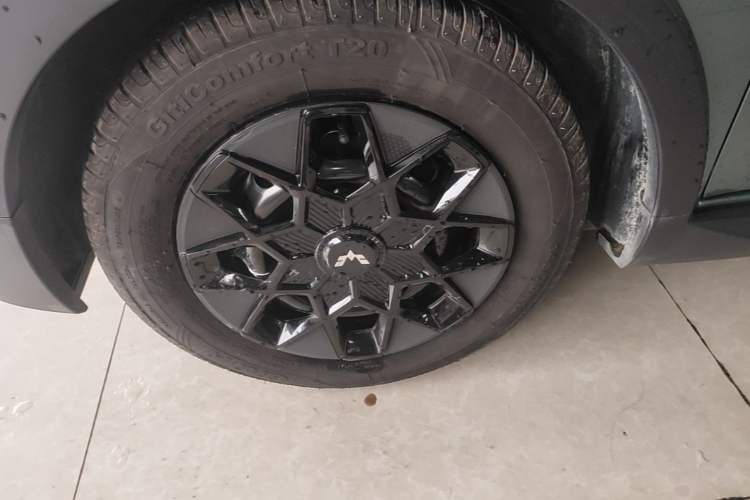 Used Wuling Hongguang MINIEV 2022 GAMEBOY 300km Enthusiast Model with Lithium Iron Phosphate Exterior 4