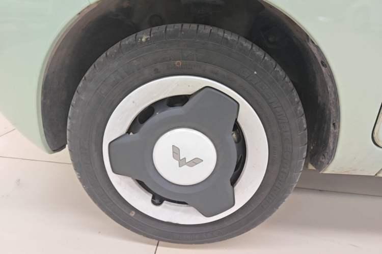 Used Wuling Hongguang MINIEV 2022 Macaron Premium Model – Lithium Iron Phosphate Exterior 4