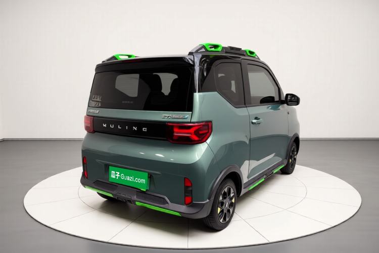 Used Wuling Hongguang MINIEV 2022 GAMEBOY 200km Gaming Edition with Lithium Iron Phosphate Exterior 4