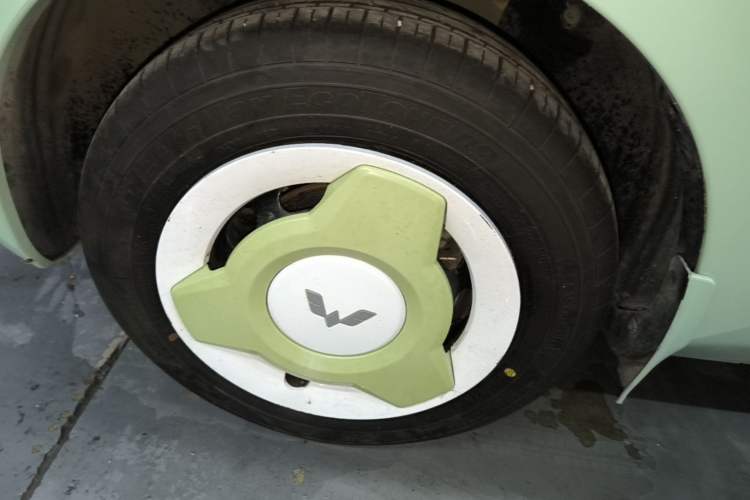 Used Wuling Hongguang MINIEV 2022 Macaron Premium Model – Lithium Iron Phosphate Exterior 4