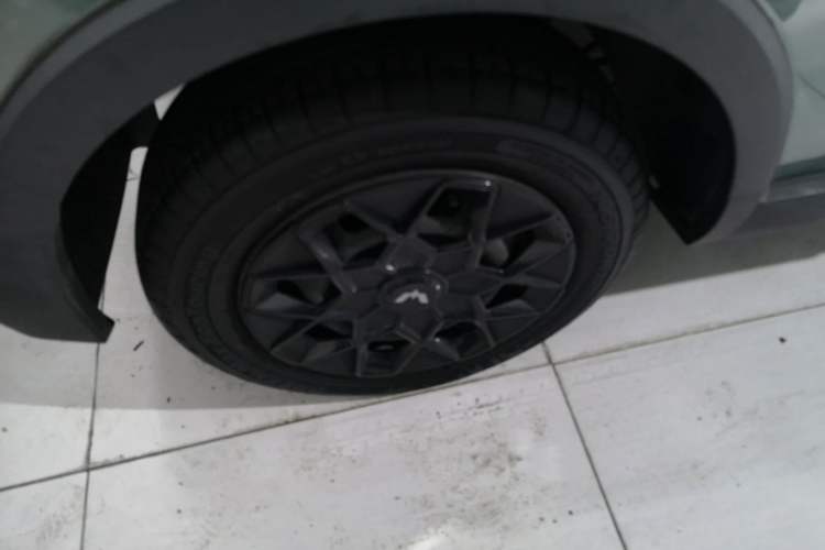 Used Wuling Hongguang MINIEV 2022 GAMEBOY 300km Enthusiast Model with Lithium Iron Phosphate Exterior 5