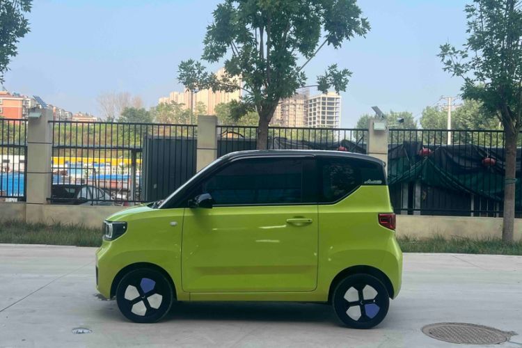 Used Wuling Hongguang MINIEV 2022 Macaron-Color Edition Lithium Iron Phosphate Exterior 5