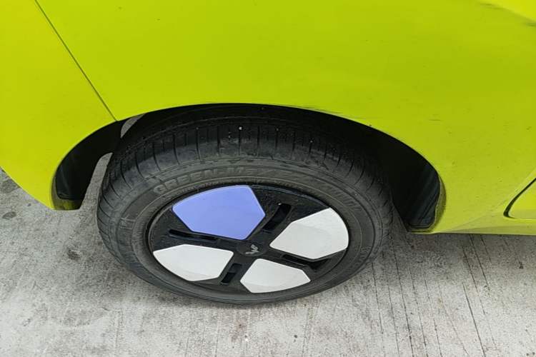 Used Wuling Hongguang MINIEV 2022 Macaron-Color Edition Lithium Iron Phosphate Exterior 5
