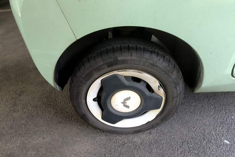 Used Wuling Hongguang MINIEV 2022 Macaron Fashion Edition Lithium-Nickel-Cobalt-Alpha-oxide Exterior 5