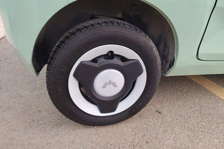 Used Wuling Hongguang MINIEV 2022 Macaron Premium Model – Lithium Iron Phosphate Exterior 5
