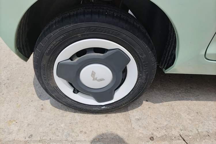 Used Wuling Hongguang MINIEV 2022 Macaron Premium Model – Lithium Iron Phosphate Exterior 5