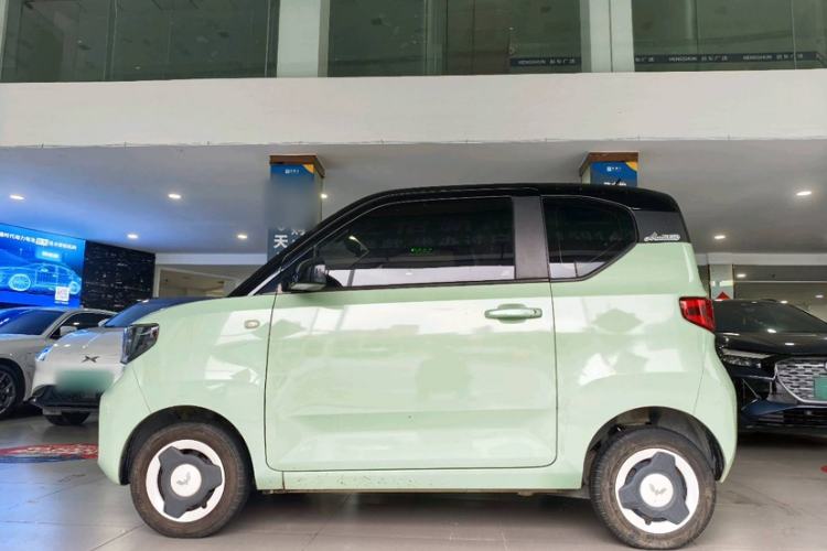 Used Wuling Hongguang MINIEV 2022 Macaron Premium Model – Lithium Iron Phosphate Exterior 6