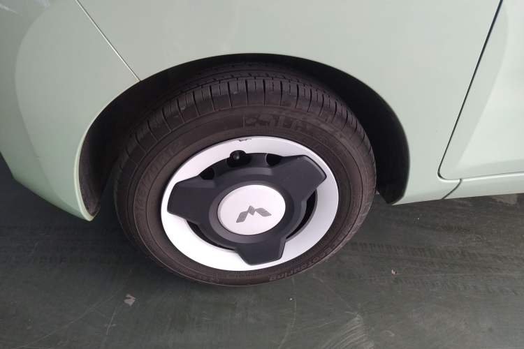 Used Wuling Hongguang MINIEV 2022 Macaron Fashion Edition Lithium-Nickel-Cobalt-Alpha-oxide Exterior 7