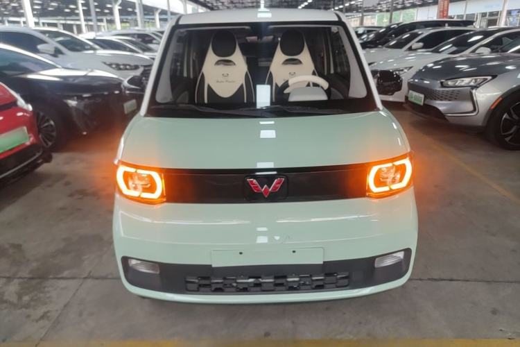 Used Wuling Hongguang MINIEV 2022 Macaron Fashion Model Lithium Iron Phosphate Front