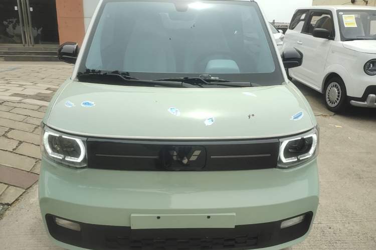 Used Wuling Hongguang MINIEV 2022 Macaron Premium Model – Lithium Iron Phosphate Front