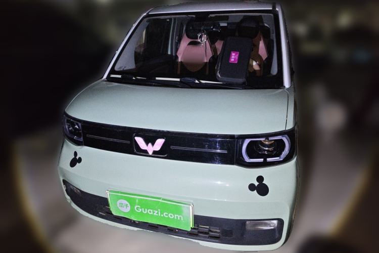 Used Wuling Hongguang MINIEV 2022 Macaron Fashion Model Lithium Iron Phosphate Front