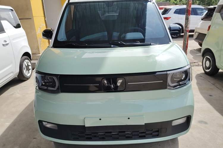 Used Wuling Hongguang MINIEV 2022 Macaron Premium Model – Lithium Iron Phosphate Front