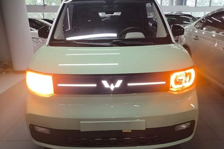Used Wuling Hongguang MINIEV 2022 Macaron Premium Model – Lithium Iron Phosphate Front