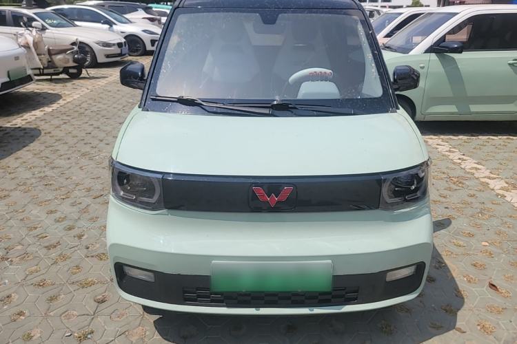 Used Wuling Hongguang MINIEV 2022 Macaron Fashion Model Lithium Iron Phosphate Front