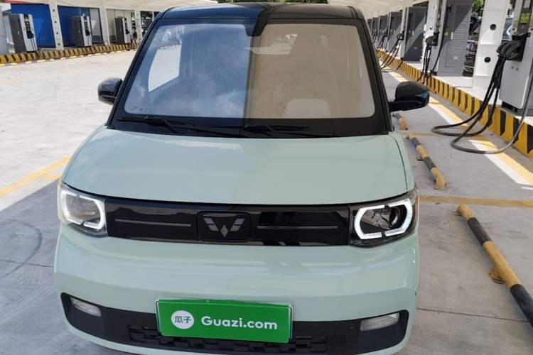 Used Wuling Hongguang MINIEV 2022 Macaron Premium Model – Lithium Iron Phosphate Front