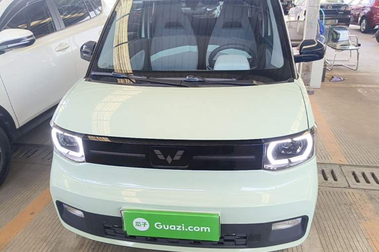 Used Wuling Hongguang MINIEV 2022 Macaron Premium Model – Lithium Iron Phosphate Front