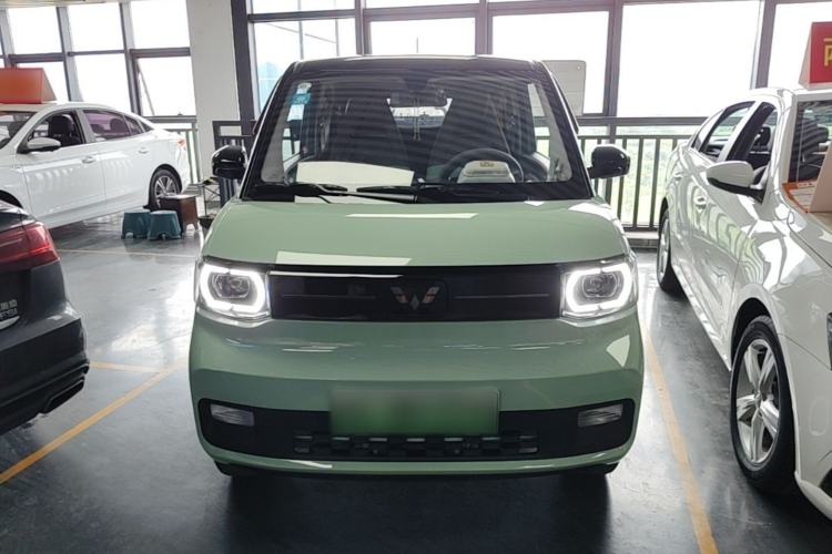 Used Wuling Hongguang MINIEV 2022 Macaron Fashion Model Lithium Iron Phosphate Front