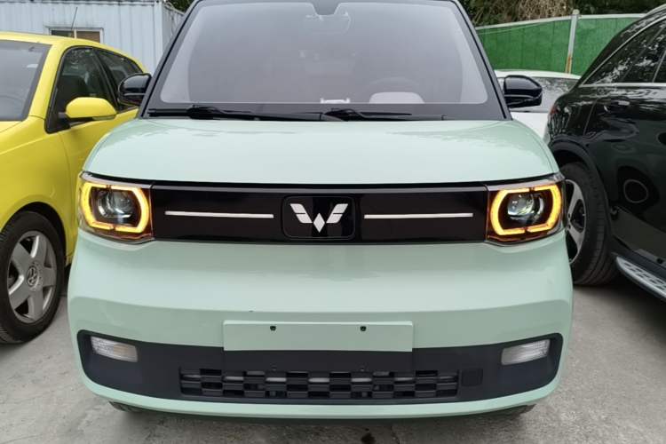Used Wuling Hongguang MINIEV 2022 Macaron Premium Model – Lithium Iron Phosphate Front
