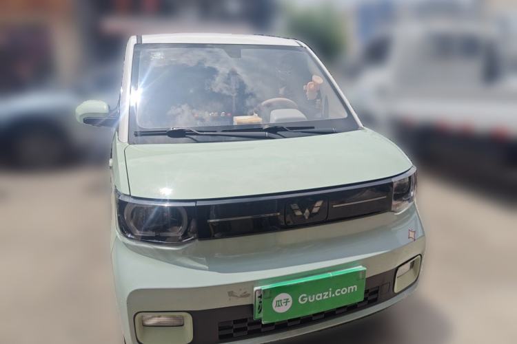 Used Wuling Hongguang MINIEV 2022 Macaron Fashion Model Lithium Iron Phosphate Front