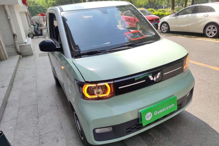 Used Wuling Hongguang MINIEV 2022 Macaron Premium Model – Lithium Iron Phosphate Front Right 45 Deg