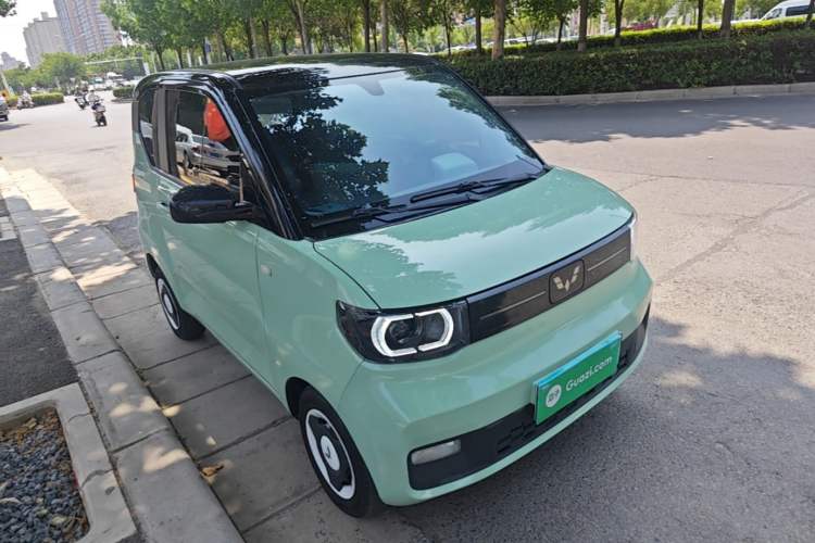 Used Wuling Hongguang MINIEV 2022 Macaron Premium Model – Lithium Iron Phosphate Front Right 45 Deg