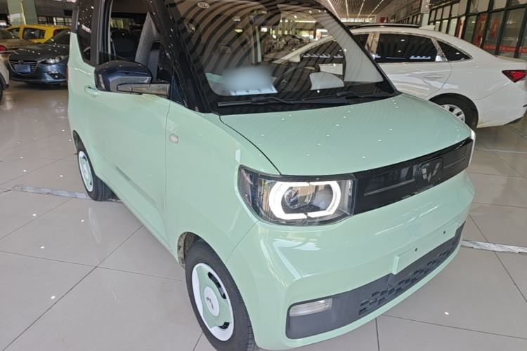 Used Wuling Hongguang MINIEV 2022 Macaron Premium Model – Lithium Iron Phosphate Front Right 45 Deg