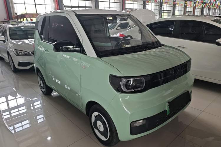 Used Wuling Hongguang MINIEV 2022 Macaron Premium Model – Lithium Iron Phosphate Front Right 45 Deg