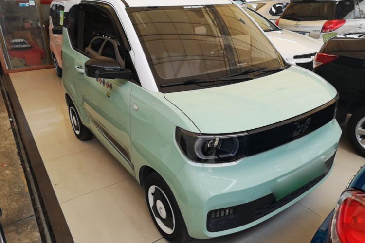 Used Wuling Hongguang MINIEV 2022 Macaron Premium Model – Lithium Ternary Battery Front Right 45 Deg