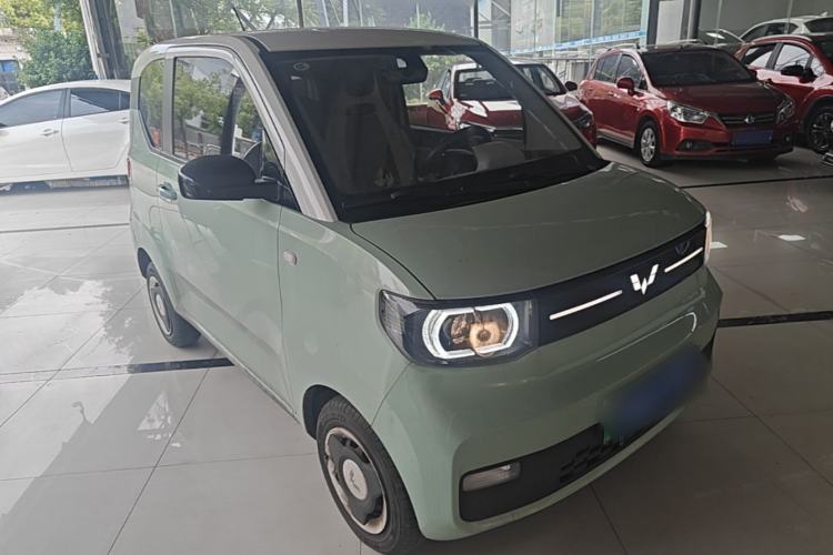 Used Wuling Hongguang MINIEV 2022 Enjoy Edition Lithium Iron Phosphate Front Right 45 Deg