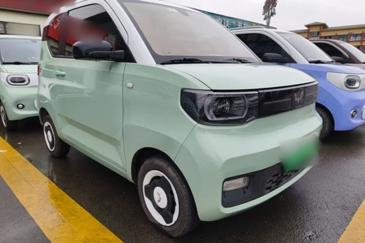 Used Wuling Hongguang MINIEV 2022 Macaron Premium Model – Lithium Iron Phosphate Front Right 45 Deg