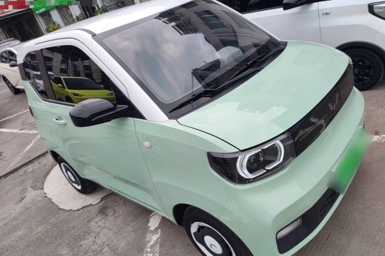 Used Wuling Hongguang MINIEV 2022 Macaron Premium Model – Lithium Iron Phosphate Front Right 45 Deg